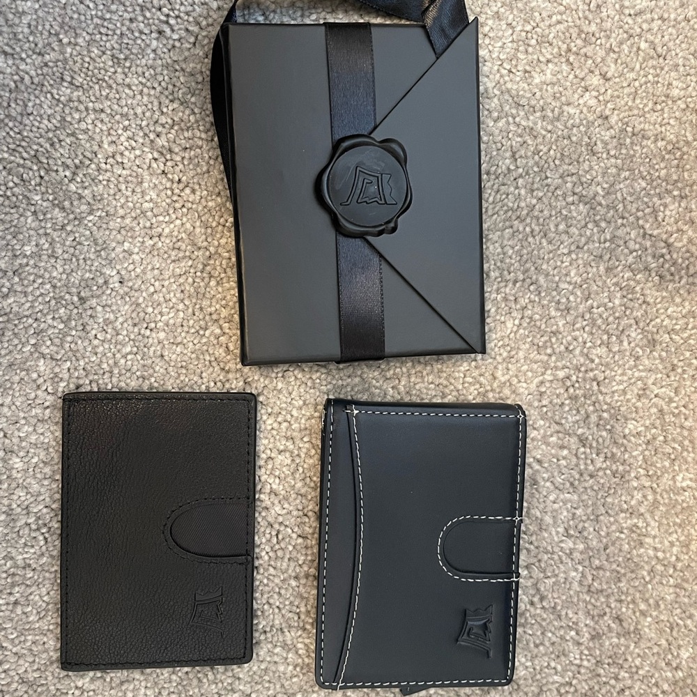 Kings Loot Black Leather Wallet Set